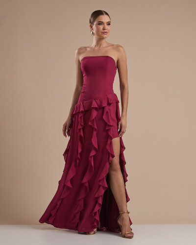 Foto Vestido de festa Longo Tomara que Caia Crepe Chiffon com Bababos Cascata e Fenda Cereja