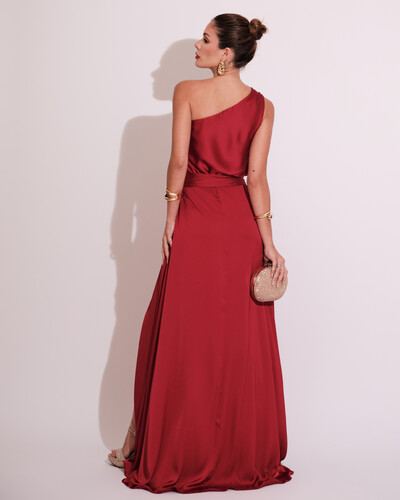 FotoVestido Longo um Ombro com Busto Blousê e Fenda Marsala