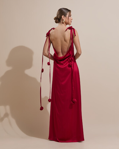 FotoVestido de Festa Longo Decote Degagê Costas Cetim Flores 3D Alças Marsala