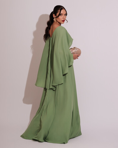 FotoVestido de Festa Longo com Capa Crepe Verde Claro