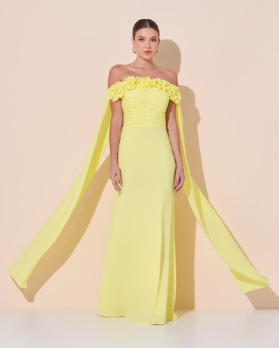 Foto Vestido de Festa Longo Ombro a Ombro Plissado Crepe Chiffon Capa Flor 3D Amarelo Manteiga