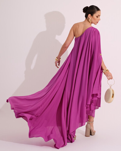 FotoVestido de Festa um Ombro com Capa Crepe Fluido Fúcsia