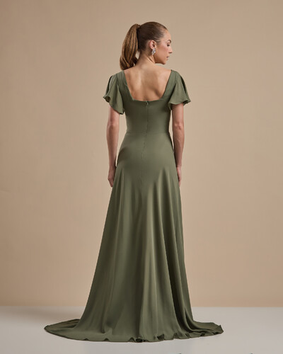 FotoVestido de Festa Longo Crepe Chiffon Manga Babado e Fenda Verde Oliva