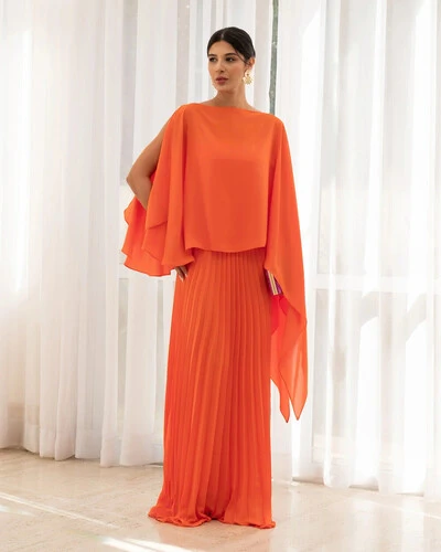 Como escolher o vestido de festa laranja ideal
