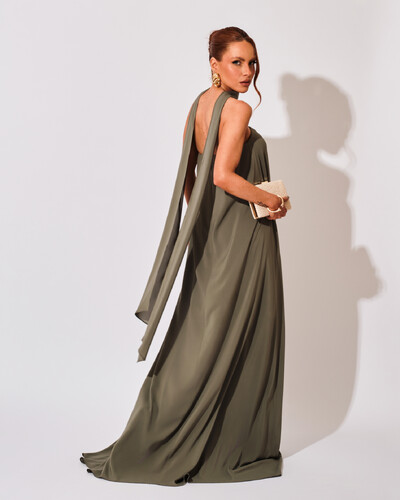 FotoVestido de Festa Longo Crepe Tomara que Caia com Lenço Verde Oliva