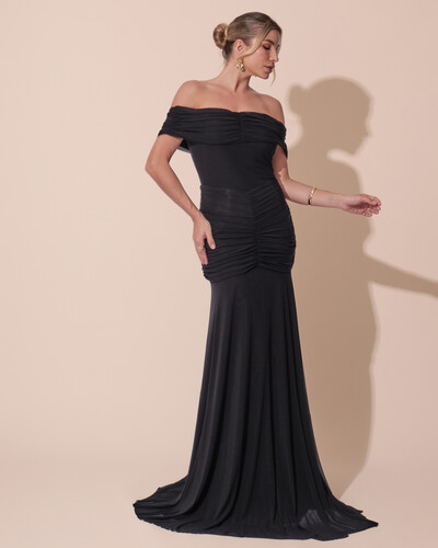 Foto Vestido de Festa Longo Tule Ombro a Ombro Drapeado com Saia Fluida Preto