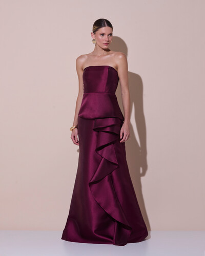 Foto Vestido de Festa Longo Tomara que Caia Babado Cascata Marsala Escuro New