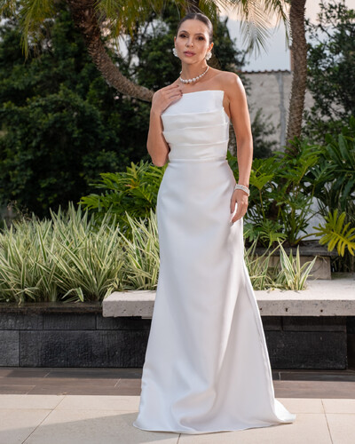 Foto Vestido de Festa Longo Tomara que Caia Zibeline Branco