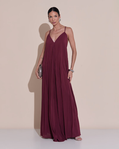 Foto Vestido de Festa Longo Plissado Crepe Chiffon Decote V Alças Finas Marsala