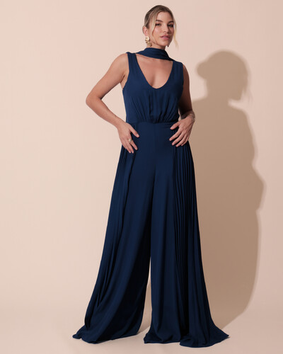 Foto Macacão de Festa Longo Crepe Pantalona Plissado e Lenço Azul Marinho