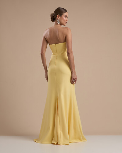 FotoVestido de Festa Longo Tomara que Caia Alfaiataria Amarelo Manteiga