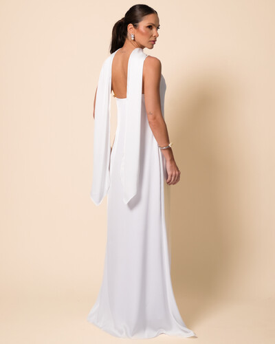 FotoVestido de Festa Longo em Cetim Fluido um Ombro Só com Lenço Branco