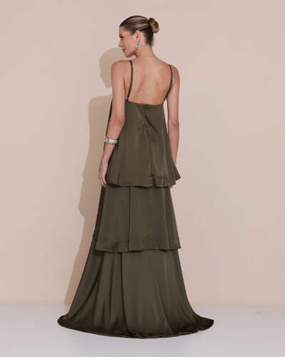 Foto Vestido de Festa Longo Decote Reto Alças Finas Cetim Camadas Verde Oliva