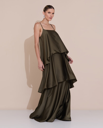 Foto Vestido de Festa Longo Decote Reto Alças Finas Cetim Camadas Verde Oliva