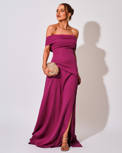 Foto Vestido de Festa Longo Alfaiataria Ombro a Ombro Drapeado com Fenda Fúcsia Beterraba