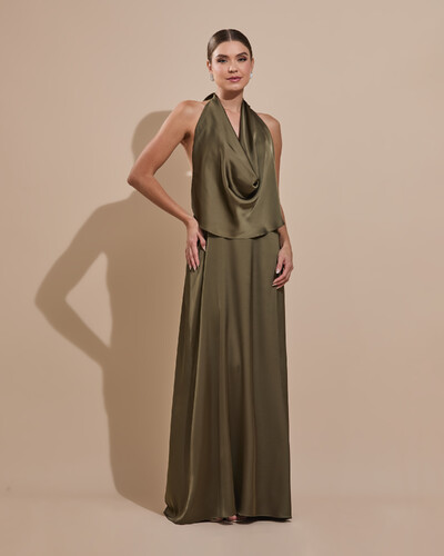 Foto Vestido de Festa Longo Cetim Fluido Frente Única Degagê Mil Formas Verde Oliva
