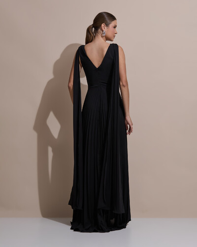 Foto Vestido de Festa Longo Crepe Chiffon Plissado com Lenço nas Alças Preto