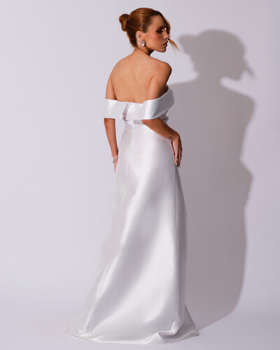 FotoVestido de Festa Longo Zibeline Ombro a Ombro Drapeado e Fenda Branco