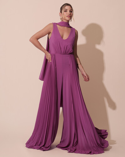 Foto Macacão de Festa Longo Crepe Pantalona Plissado e Lenço Fúcsia