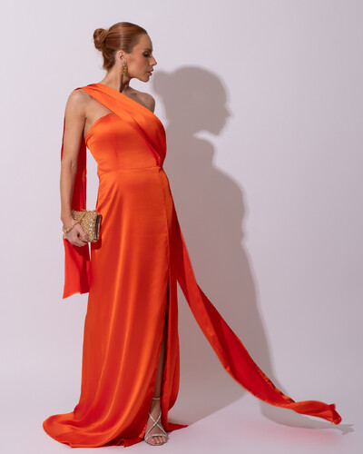 Foto Vestido de Festa Longo Cetim Alfaiataria Tomara que Caia com Faixa Lenço Laranja