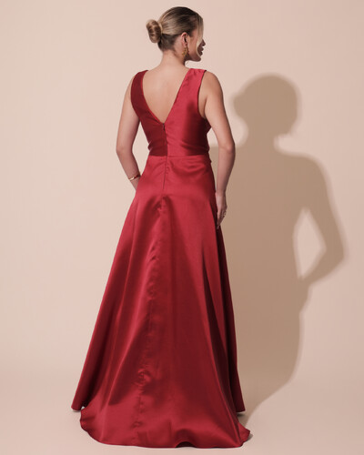 FotoVestido de Festa Longo Plus Size Zibeline Faixa e Flor Marsala