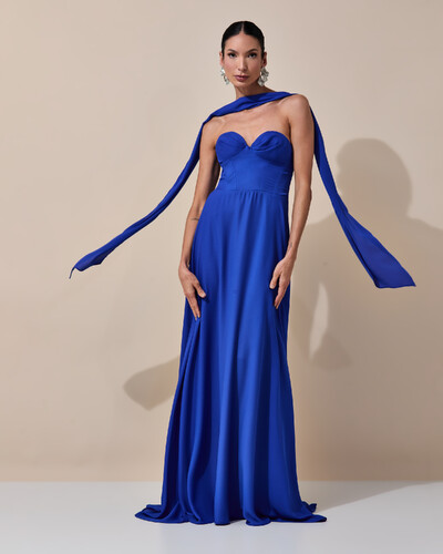 Foto Vestido de Festa Longo Tomara que Caia Crepe Chiffon Decote Coração Lenço Azul Royal