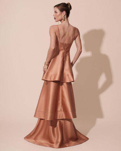 FotoVestido de Festa Longo Zibeline em Camadas Decote em V com Alças Mocha Mousse New