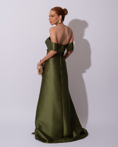 FotoVestido de Festa Longo Zibeline Ombro a Ombro Drapeado e Fenda Verde Oliva