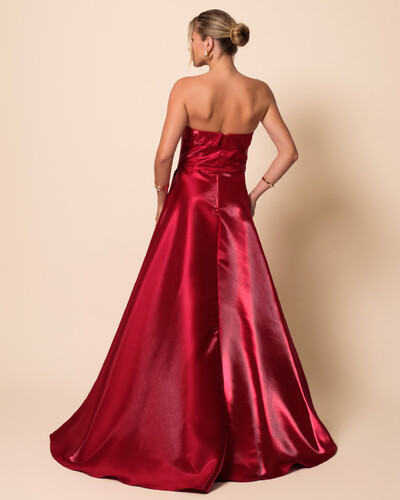 FotoVestido de Festa Longo Cetim Cristal Tomara que Caia Detalhe Marsala