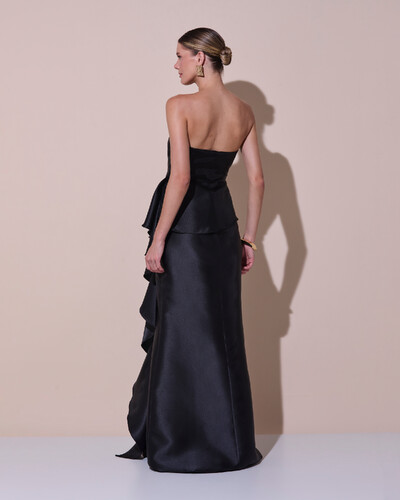 Foto Vestido de Festa Longo Tomara que Caia Babado Cascata Preto