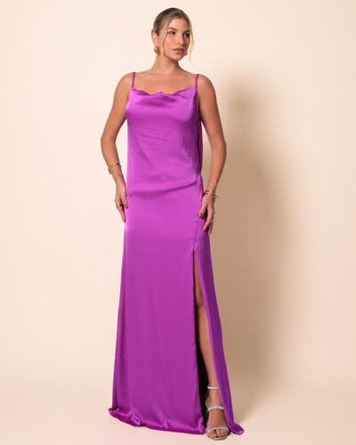 FotoVestido de Festa Longo Cetim Decote Degagê e Fenda Fúcsia