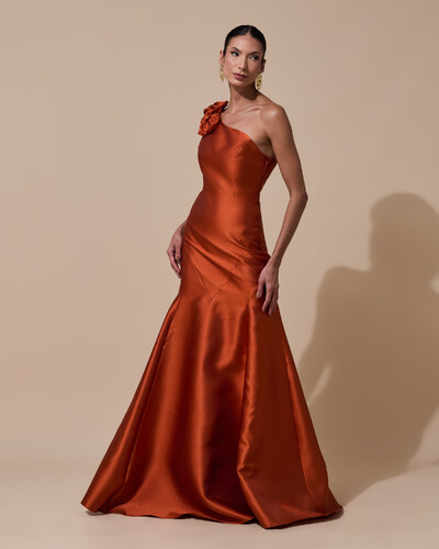 Foto Vestido de Festa Longo Zibeline um Ombro Só Flor Removível Saia Terracota
