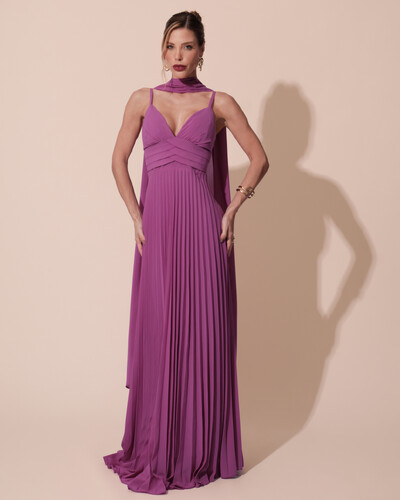 Foto Vestido de Festa Longo Plissado Crepe Chiffon com Alça e Lenço Fucsia