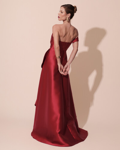 FotoVestido de Festa Longo Zibeline um Ombro Só Mullet Marsala