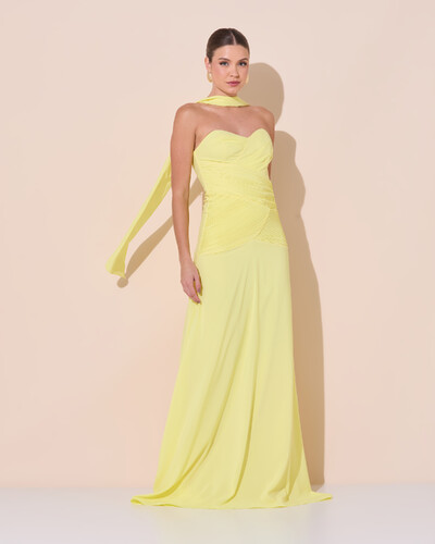 Foto Vestido de Festa Longo Decote Coração Crepe Chiffon Drapeado Plissado Lenço Amarelo Manteiga
