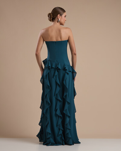 FotoVestido de festa Longo Tomara que Caia Crepe Chiffon com Bababos Cascata e Fenda Verde Escuro