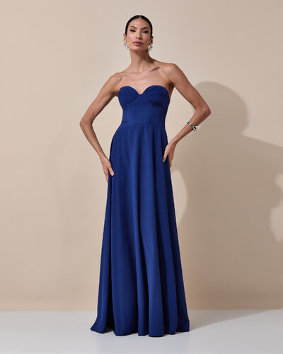 Foto Vestido de Festa Longo Tomara que Caia Crepe Chiffon Decote Coração Lenço Azul Marinho