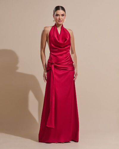 Foto Vestido de Festa Longo Cetim Frente Única Degagê com Faixa Drapeada Marsala