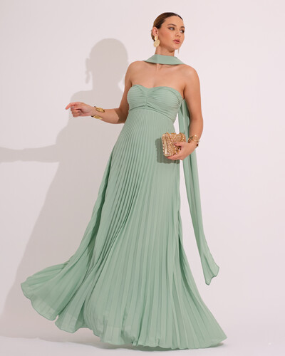 Foto Vestido de Festa Longo Tomara que Caia Plissado com Lenço Verde Claro