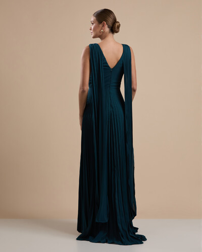 FotoVestido de Festa Longo Crepe Chiffon Plissado com Lenço nas Alças Verde Escuro