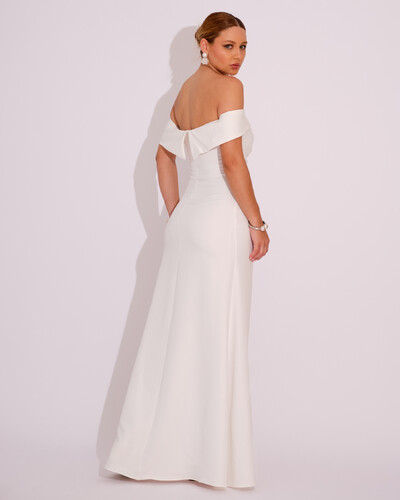 FotoVestido de Festa Longo Ombro a Ombro com Fenda em Alfaiataria Branco