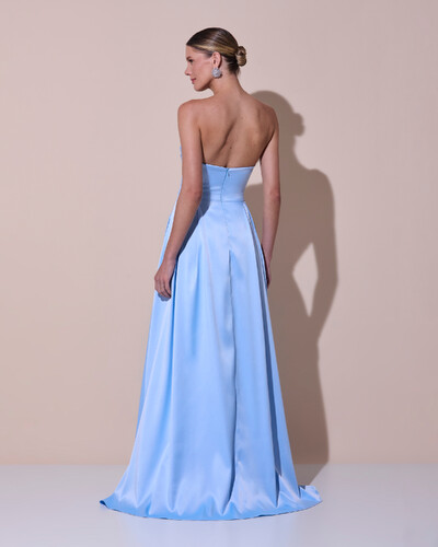 Foto Vestido de Festa Longo Tomara que Caia Cetim Decote Coração Fenda Serenity