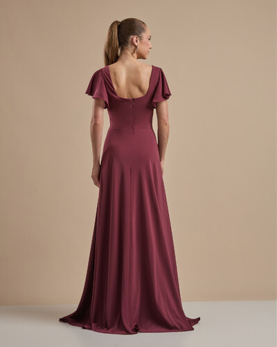 FotoVestido de Festa Longo Crepe Chiffon Manga Babado e Fenda Marsala