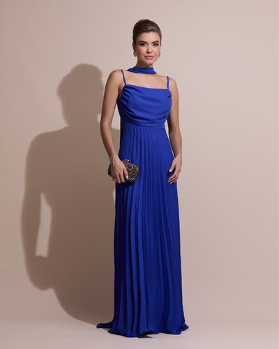 Foto Vestido de Festa Longo Crepe Chiffon Plissado Trançado e Lenço Azul Royal