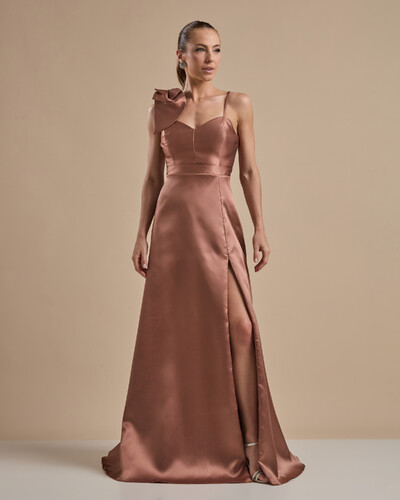 Foto Vestido de Festa Longo em Zibeline com Laço Removível Mocha Mousse
