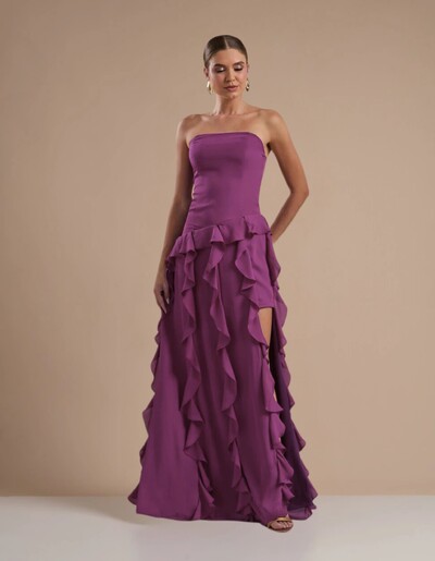Foto Vestido de festa Longo Tomara que Caia Crepe Chiffon com Bababos Cascata e Fenda Fúcsia Beterraba