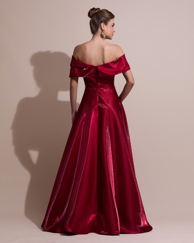 Foto Vestido de Festa Longo Cetim Cristal Ombro a Ombro Drapeado Vermelho