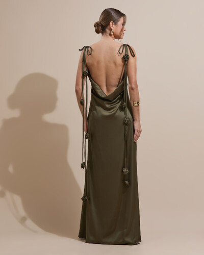 FotoVestido de Festa Longo Decote Degagê Costas Cetim Flores 3D Alças Verde Oliva