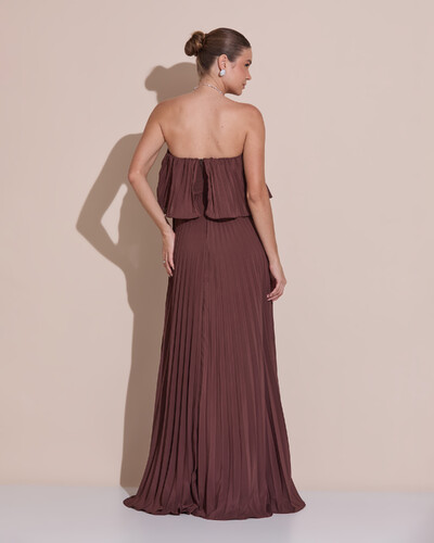 Foto Vestido de Festa Longo Crepe Chiffon Tomara que Caia Plissado com Babado Cascata Marrom