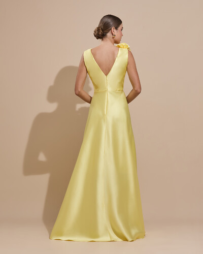 Foto Vestido de Festa longo Zibeline Decote em V com Flores Removivel Amarelo Manteiga